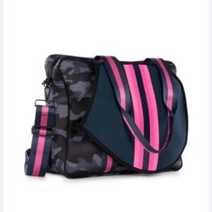 Haute shore camo tennis bag